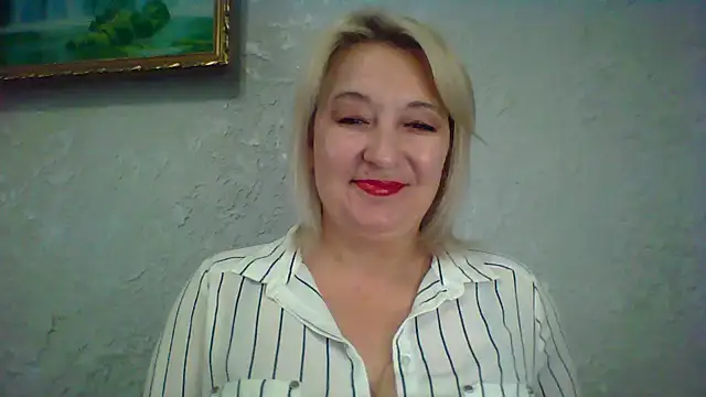 Snapshot of ArielXLoveresss chatting on 06.01.26 ArielXLoveresss online show from 06.01.26