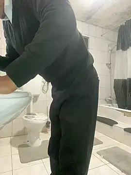 Snapshot of rogerdik76 chatting on 02.20.26 rogerdik76 online show from 02.20.26