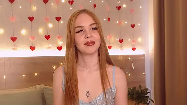 Snapshot of IvyAngel chatting on 03.11.26 IvyAngel online show from 03.11.26