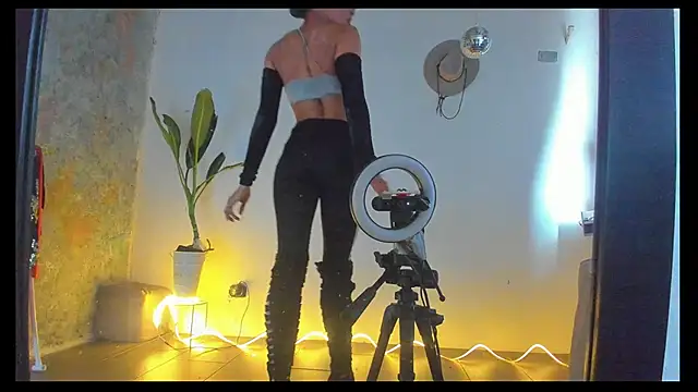 SoleiAndKairo online show from 04.07.26