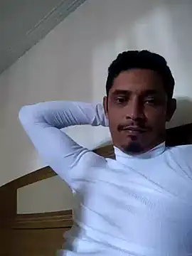 Snapshot of deivit61 chatting on 06.23.26 deivit61 online show from 06.23.26