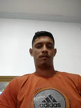 Snapshot of deivit61 chatting on 07.02.26 deivit61 online show from 07.02.26