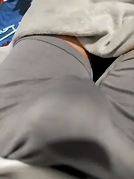 maynor1233 online show from 10.22.25