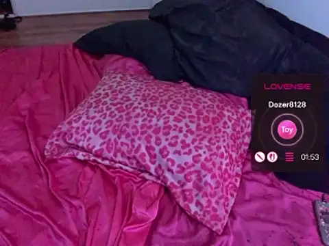 Snapshot of ChrryFoxx chatting on 06.24.26 ChrryFoxx online show from 06.24.26