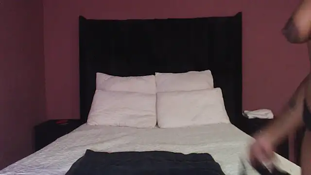 xMiAmor online show from 02.20.26