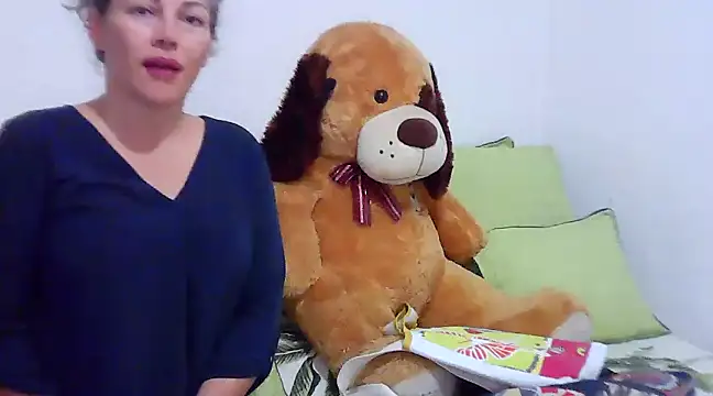 Snapshot of Victoria_Lover chatting on 02.26.25 Victoria Lover online show from 02.26.25