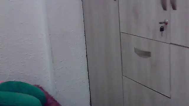 Snapshot of Victoria_Lover chatting on 03.03.25 Victoria Lover online show from 03.03.25