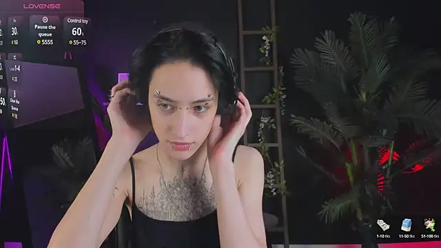 Snapshot of lisbatsyy chatting on 02.27.25 lisbatsyy online show from 02.27.25