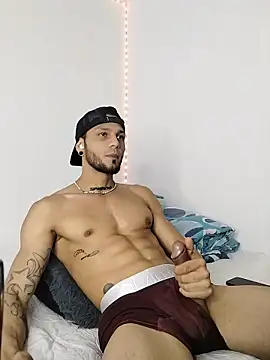 Snapshot of morenosiam chatting on 03.16.26 morenosiam online show from 03.16.26