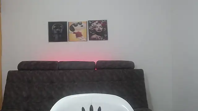 Anthonela Queen online show from 03.12.25