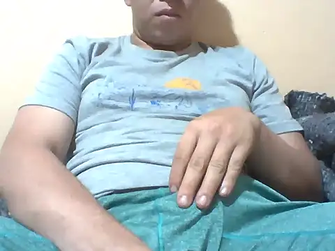 Snapshot of fabian699 chatting on 11.22.25 fabian699 online show from 11.22.25