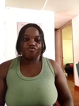 Snapshot of lakarinati chatting on 03.18.25 lakarinati online show from 03.18.25