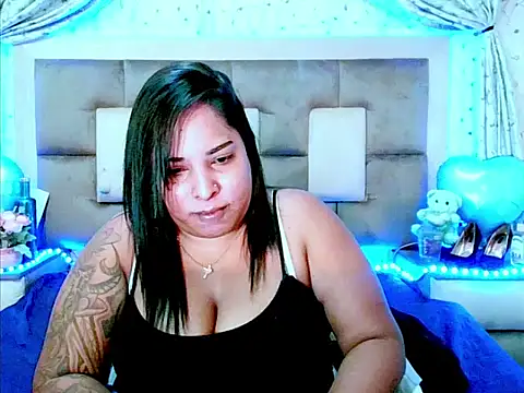 Snapshot of indiantopaz694u chatting on 10.06.25 indiantopaz694u online show from 10.06.25