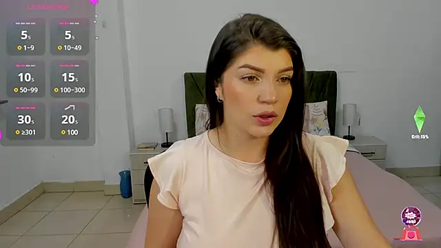 Snapshot of camila_tailors chatting on 03.21.25 camila tailors online show from 03.21.25