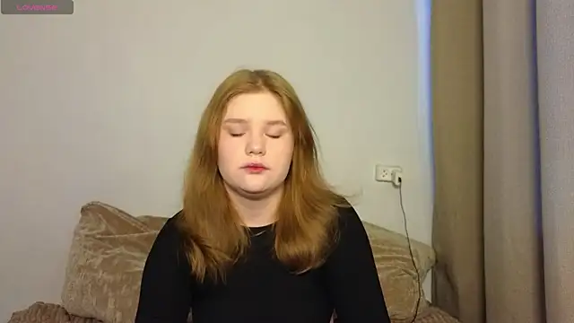 Snapshot of LaseyMoon chatting on 02.22.26 LaseyMoon online show from 02.22.26