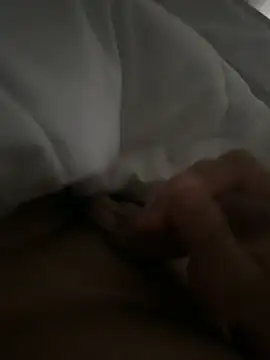 Momo0-9 online show from 02.28.25