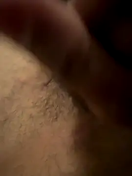 Momo0-9 online show from 11.18.25