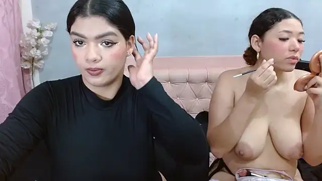 Snapshot of Alma_Meza chatting on 04.16.26 Alma Meza online show from 04.16.26