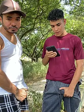 twinks 28 online show from 11.14.25