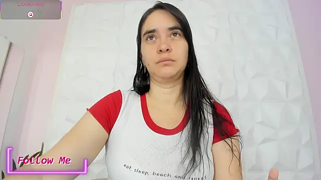 Valeriagomez  online show from 12.02.25