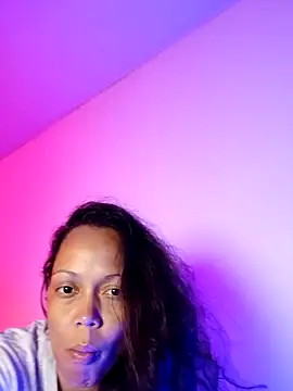 Snapshot of Sheila_Sazs1 chatting on 10.28.25 Sheila Sazs1 online show from 10.28.25