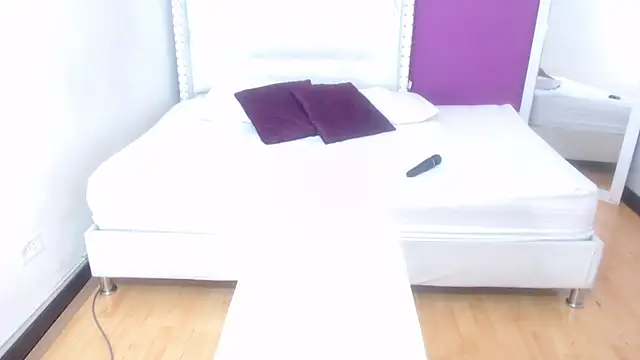 naughty teen18 online show from 03.03.25