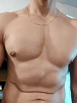 Snapshot of juniortche1313 chatting on 12.03.25 juniortche1313 online show from 12.03.25