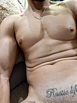 Snapshot of juniortche1313 chatting on 02.03.26 juniortche1313 online show from 02.03.26