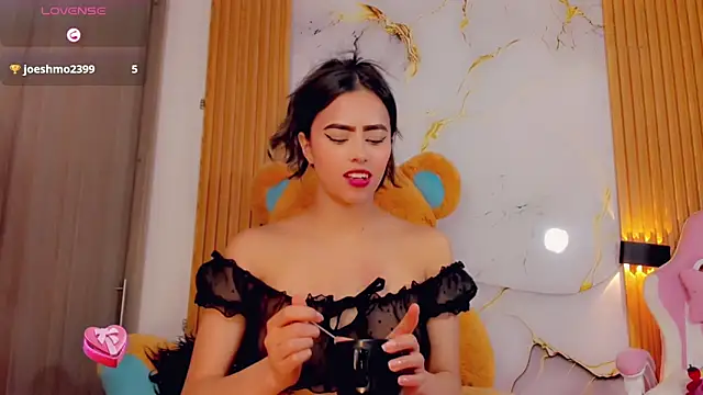 ValeriCardenas online show from 09.12.25