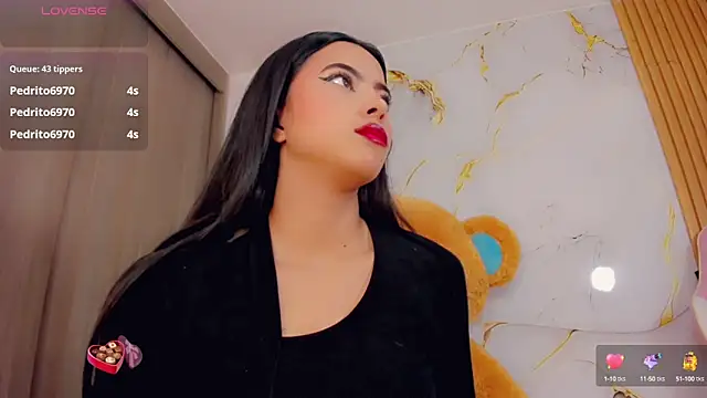 ValeriCardenas online show from 09.13.25