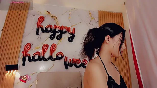 ValeriCardenas online show from 10.04.25