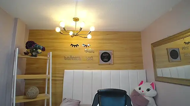 Snapshot of marlin_a chatting on 03.08.25 marlin a online show from 03.08.25