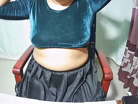 Snapshot of Megha-34 chatting on 12.20.25 Megha-34 online show from 12.20.25