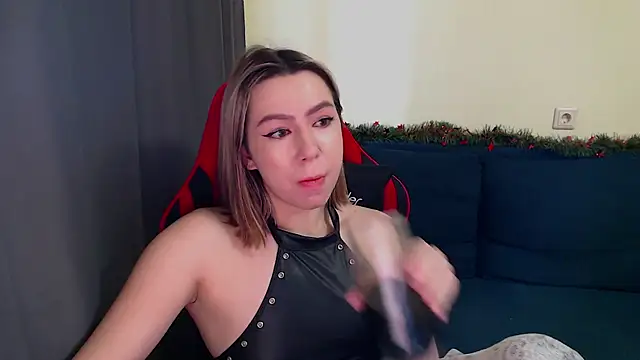 meganluss online show from 12.05.25