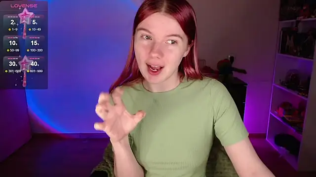 Strawberry juli online show from 11.16.25