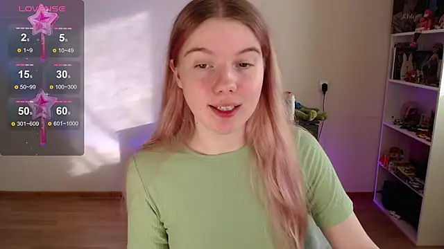 Strawberry juli online show from 01.15.26