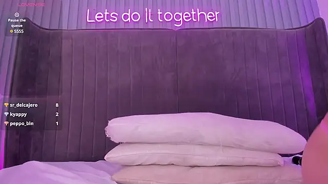 Snapshot of Haily_b chatting on 03.21.25 Haily b online show from 03.21.25