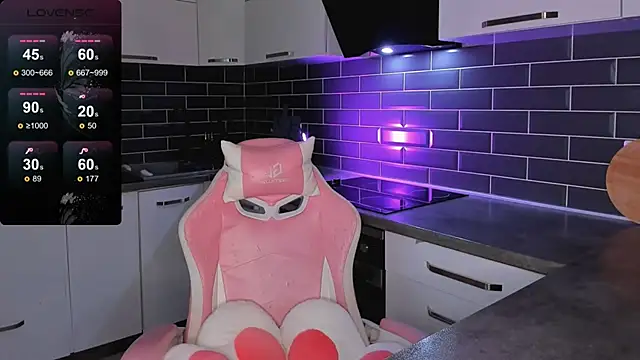 EmmaVictori1 online show from 04.03.26