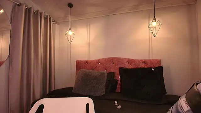 miaoconell online show from 12.05.25