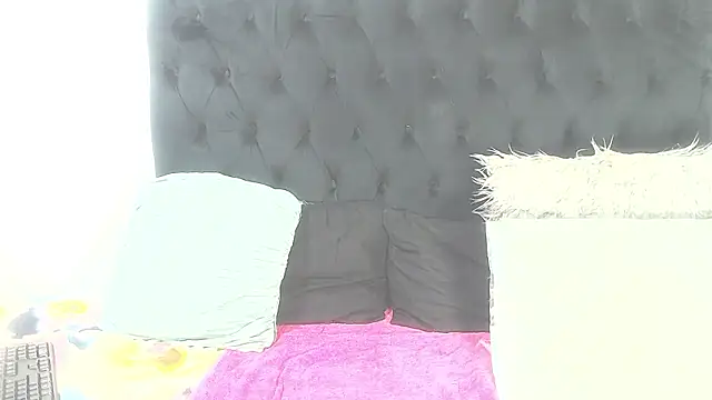 BootyClitQueen online show from 01.14.26