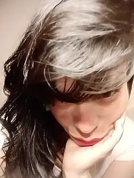 Snapshot of Ali3Martin chatting on 02.16.26 Ali3Martin online show from 02.16.26