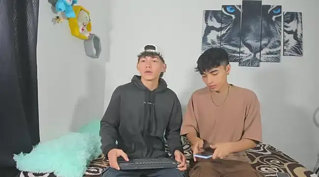 Maxxi hot23 online show from 03.11.25