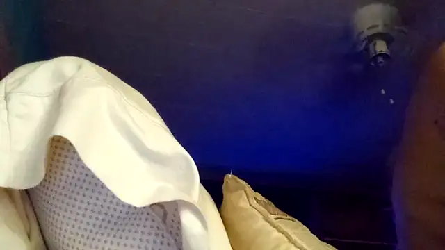 wetnwildforyou online show from 09.28.25