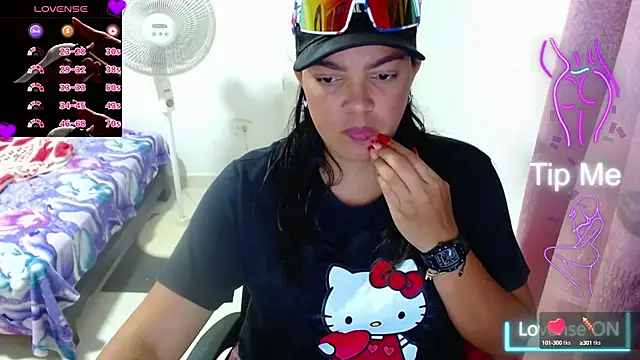 Snapshot of astrii_33 chatting on 03.06.25 astrii 33 online show from 03.06.25