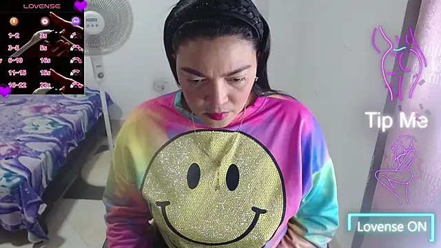 Snapshot of astrii_33 chatting on 03.14.25 astrii 33 online show from 03.14.25