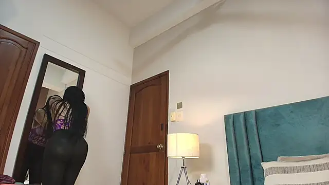 SeleneLujan online show from 11.28.25