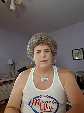 Snapshot of Victoriatv1 chatting on 09.13.25 Victoriatv1 online show from 09.13.25