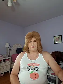 Snapshot of Victoriatv1 chatting on 10.04.25 Victoriatv1 online show from 10.04.25