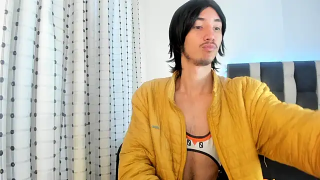 loverisu-coral online show from 01.08.26