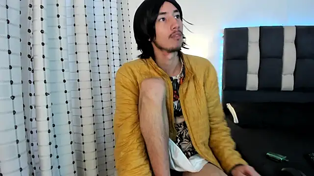 loverisu-coral online show from 01.15.26